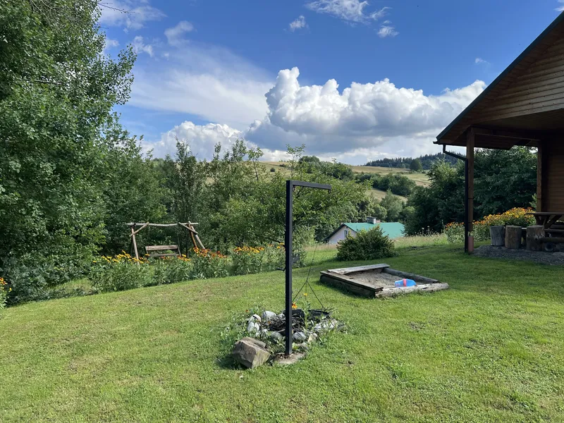 widok na Bieszczady z domku